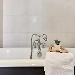 아파트 Superb Center Of Le Marais *
