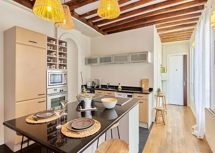 Superb Center Of Le Marais Διαμέρισμα *